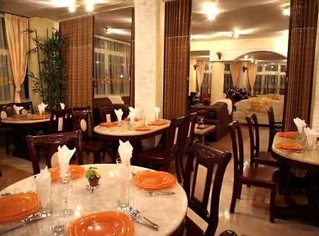 فندق ديمتري أديس أبابا المطعم الصورة